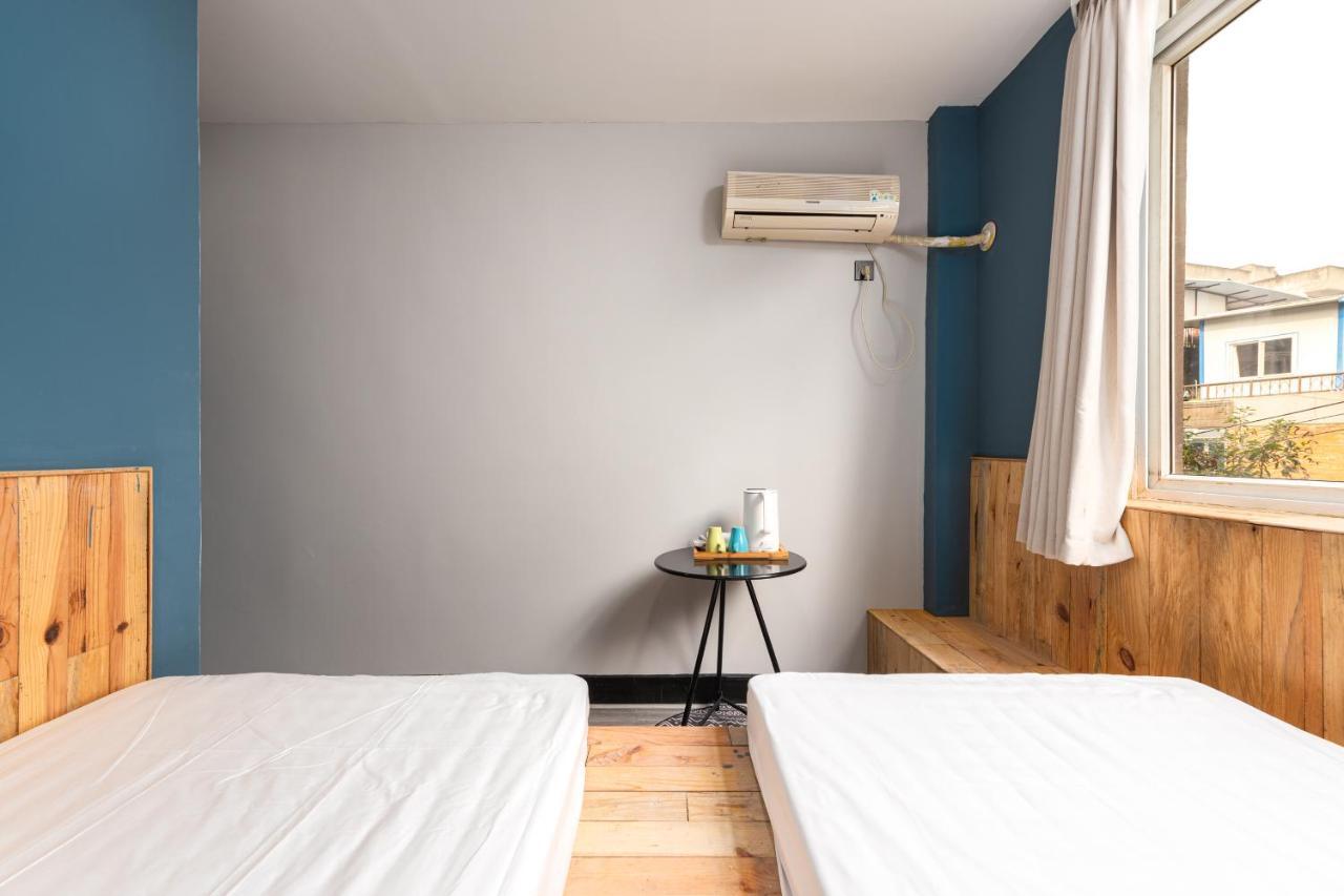 Hello Chengdu International Youth Hostel Exterior photo
